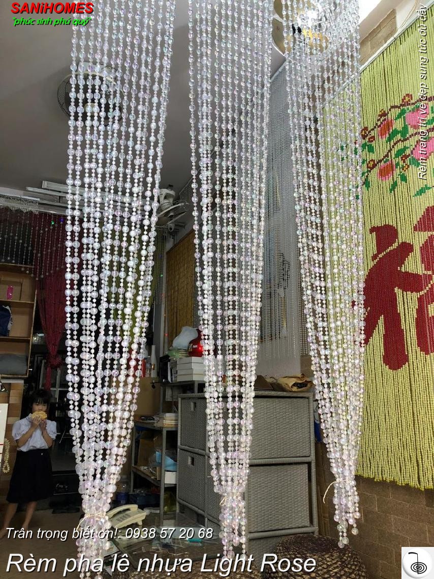 rem pha le nhua light rose sung tuc du day 98