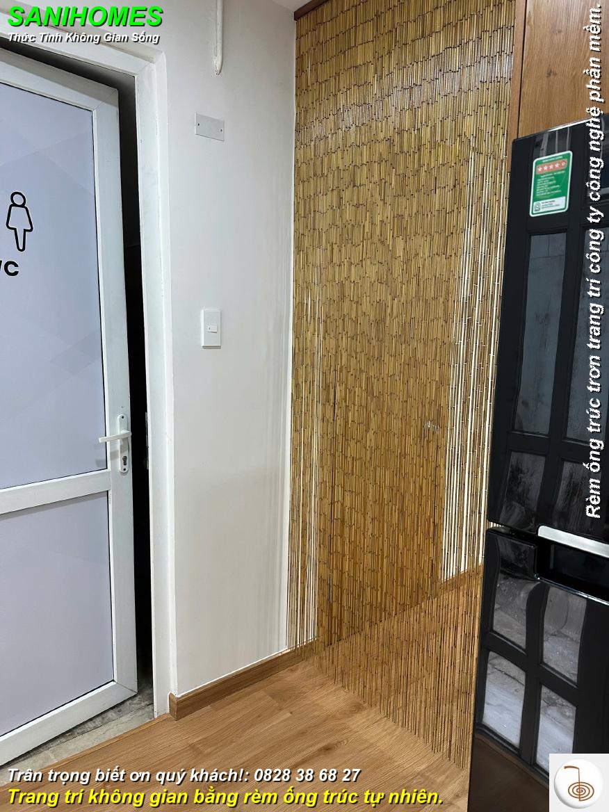 Rèm ống trúc văn phòng